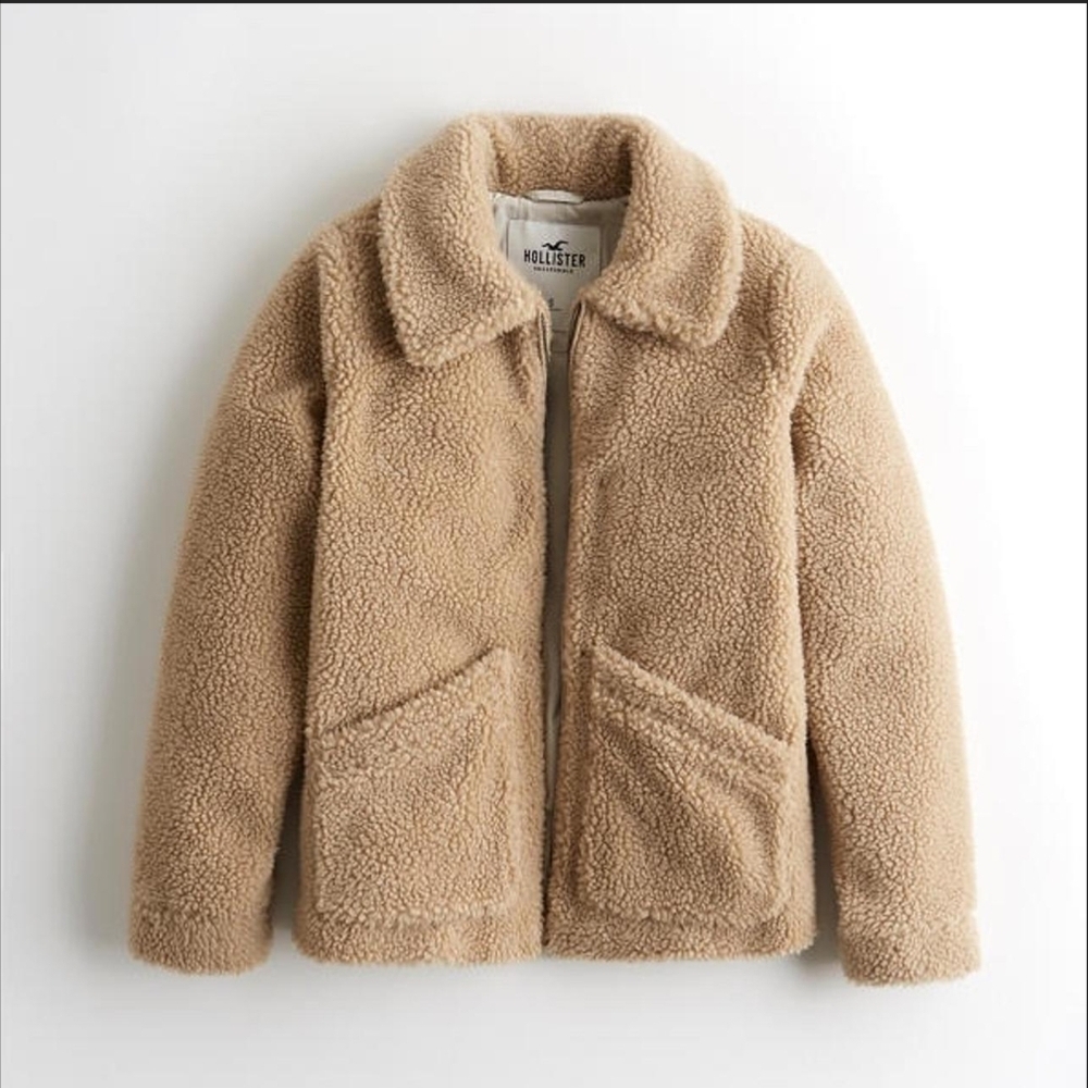 Hollister Tan Sherpa Teddy  Jacket/Coat Like New